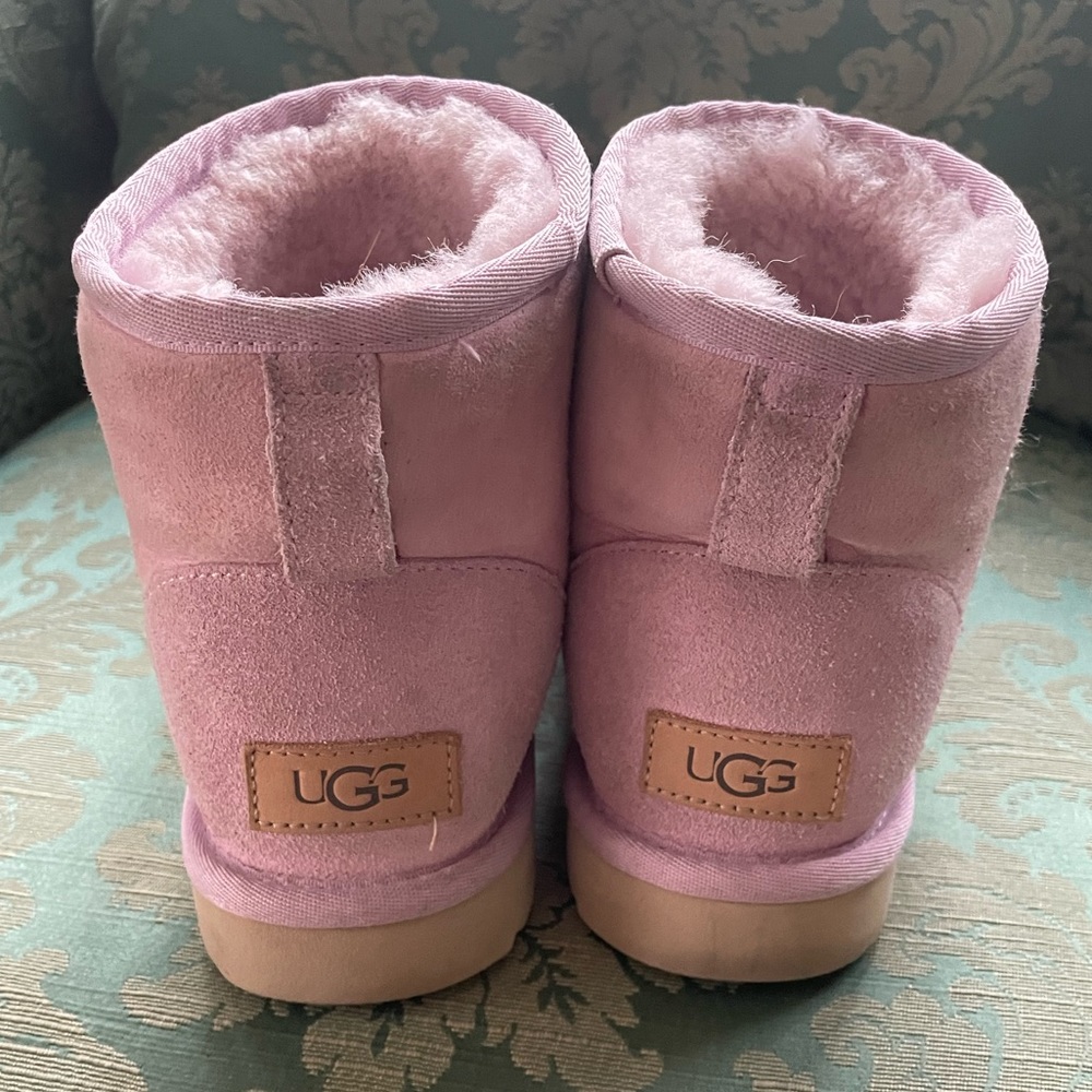 Mini Ugg boots 8